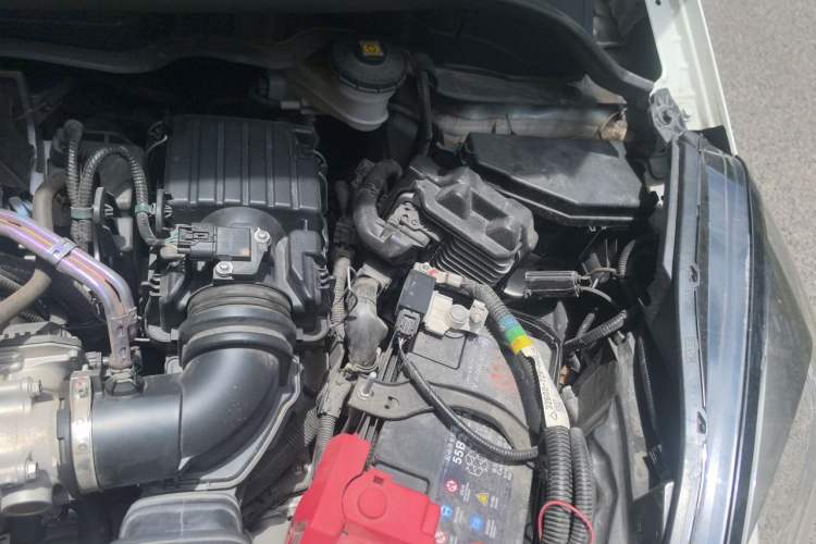 Used Honda Fit 2021 1.5L CVT Trend Edition Engine Bay Left