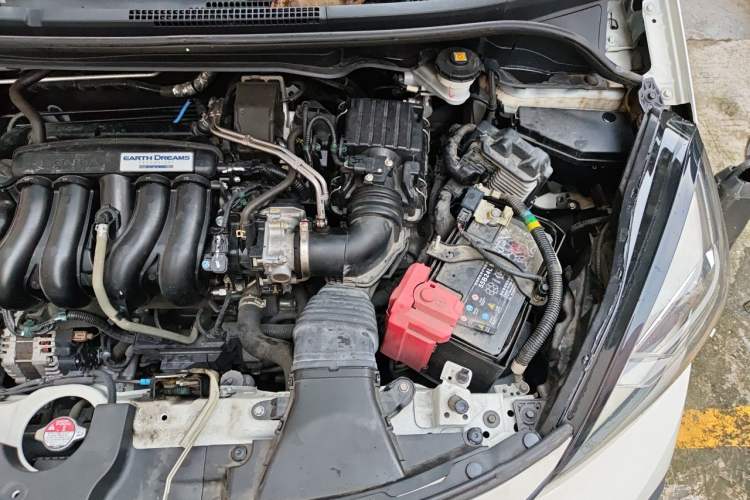 Used Honda Fit 2021 1.5L CVT Trend Edition Engine Bay Left