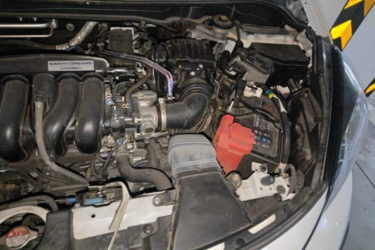 Used Honda Fit 2021 1.5L CVT Trend Edition Engine Bay Left