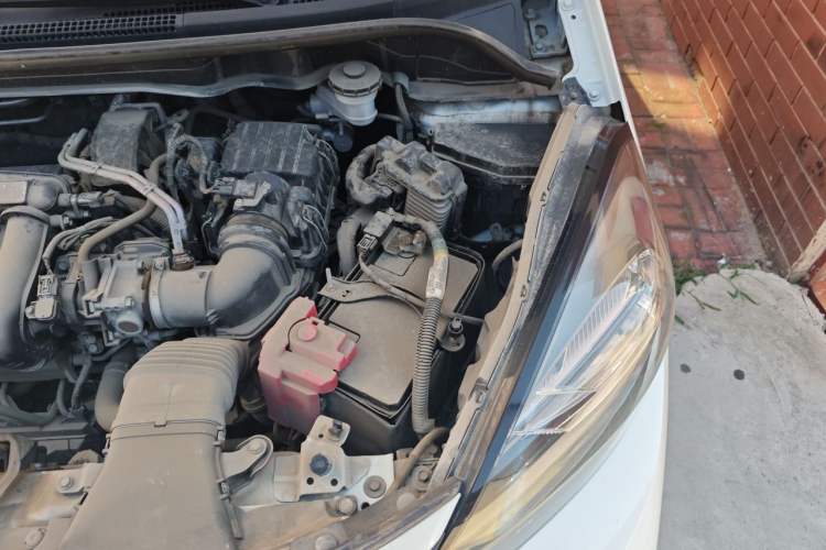 Used Honda Fit 2021 1.5L CVT Trend Edition Engine Bay Left