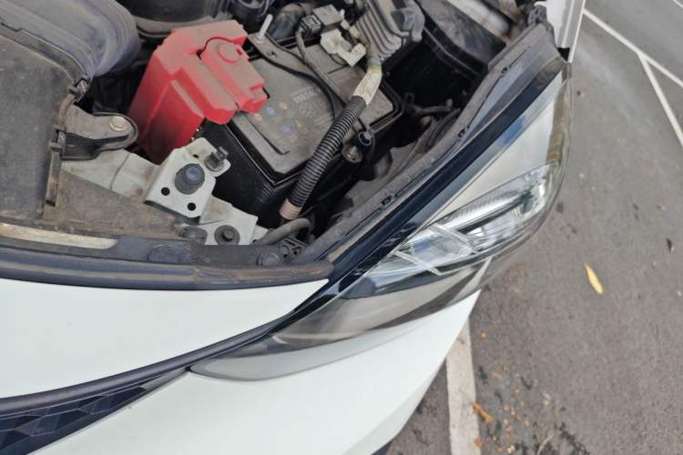 Used Honda Fit 2021 1.5L CVT Trend Edition Engine Bay Left