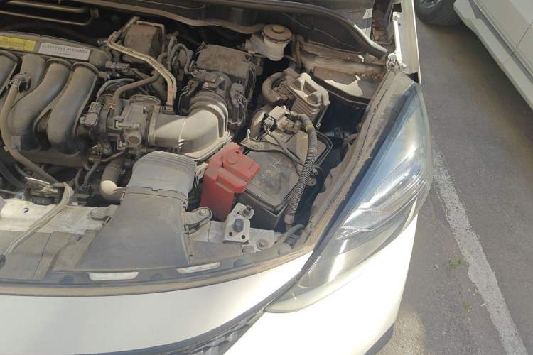 Used Honda Fit 2021 1.5L CVT Trendy Edition Engine Bay Left