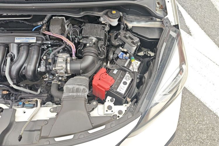 Used Honda Fit 2021 1.5L CVT Trend Edition Engine Bay Left