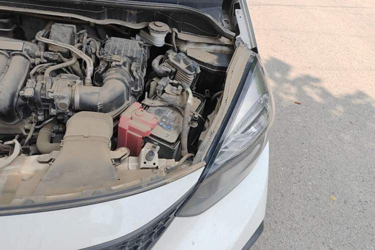 Used Honda Fit 2021 1.5L CVT Trend Edition Engine Bay Left