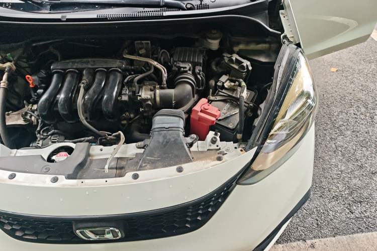 Used Honda Fit 2021 1.5L CVT Trend Edition Engine Bay Left