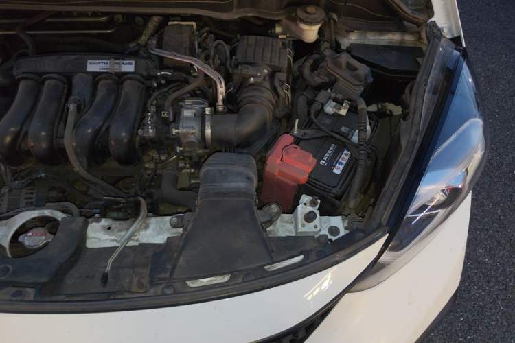 Used Honda Fit 2021 1.5L CVT Trendy Sports Edition Engine Bay Left