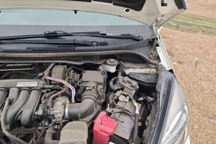Used Honda Fit 2021 1.5L CVT Trend Edition Engine Bay Left