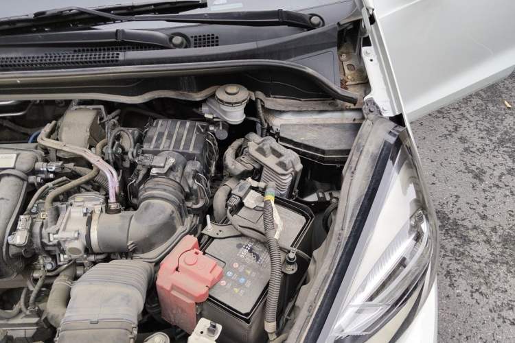 Used Honda Fit 2021 1.5L CVT Trend Edition Engine Bay Left