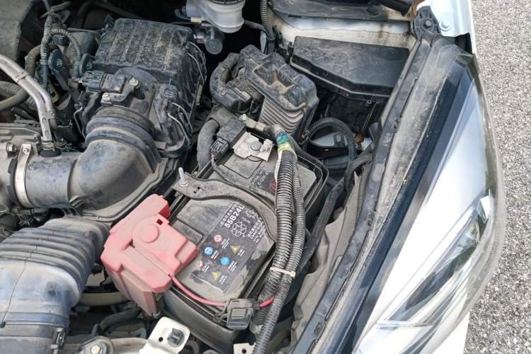 Used Honda Fit 2021 1.5L CVT Trend Edition Engine Bay Left