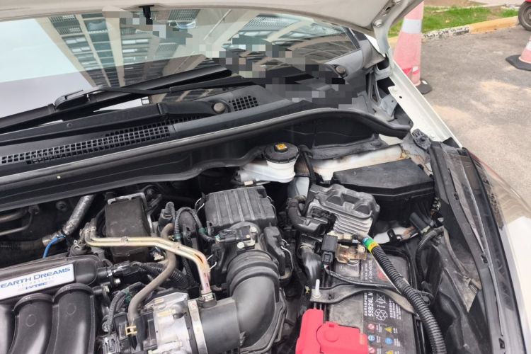 Used Honda Fit 2021 1.5L CVT Trend Edition Engine Bay Left