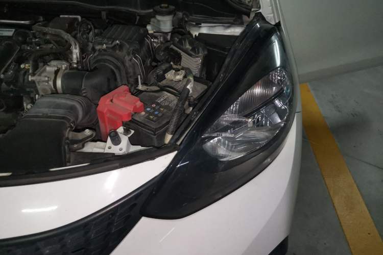 Used Honda Fit 2021 1.5L CVT Trendy Sports Edition Engine Bay Left
