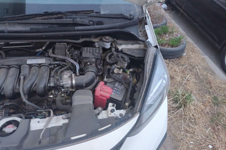 Used Honda Fit 2021 1.5L CVT Trend Edition Engine Bay Left