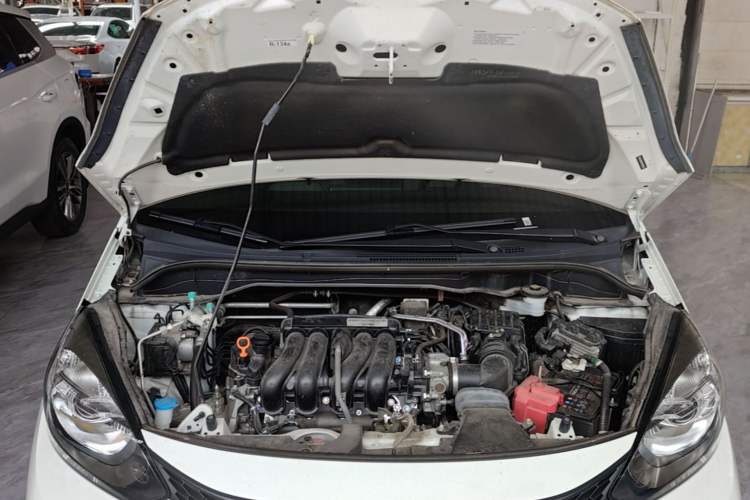 Used Honda Fit 2021 1.5L CVT Trend Edition Engine Bay