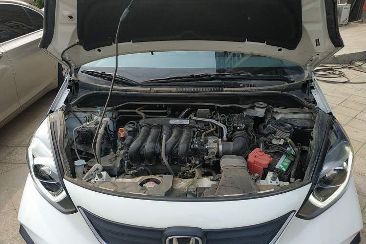 Used Honda Fit 2021 1.5L CVT Trendy Version Engine Bay