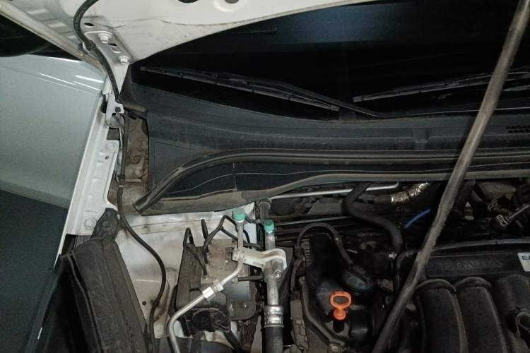 Used Honda Fit 2021 1.5L CVT Trendy Edition Engine Bay Right