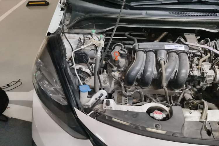 Used Honda Fit 2021 1.5L CVT Trend Edition Engine Bay Right