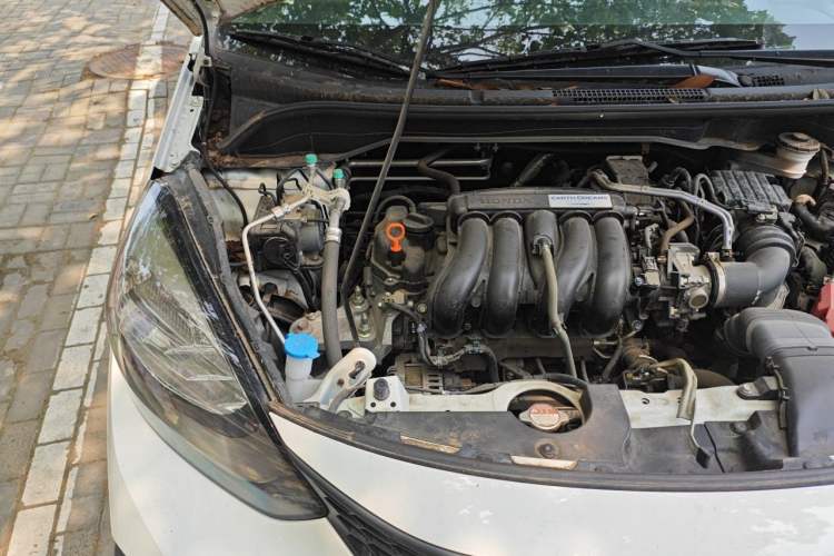 Used Honda Fit 2021 1.5L CVT Trend Edition Engine Bay Right
