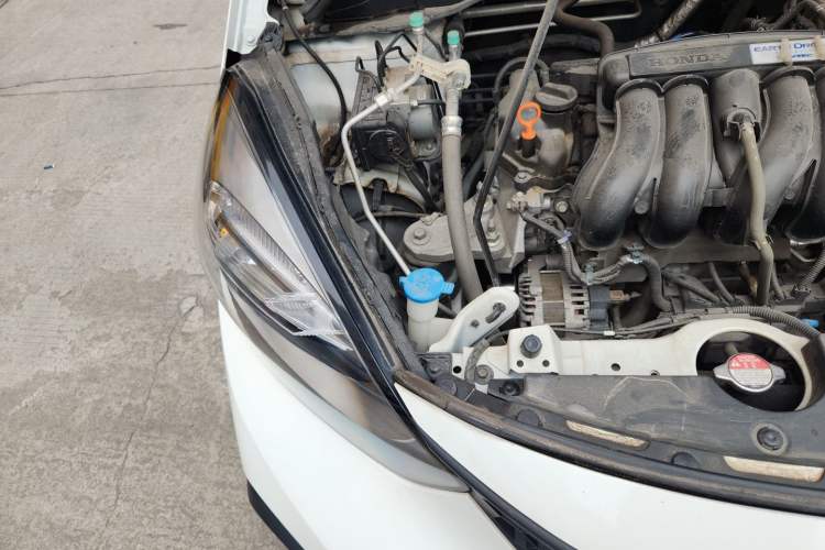 Used Honda Fit 2021 1.5L CVT Trend Edition Engine Bay Right