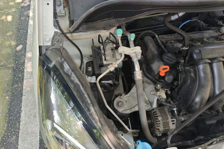 Used Honda Fit 2021 1.5L CVT Trend Edition Engine Bay Right