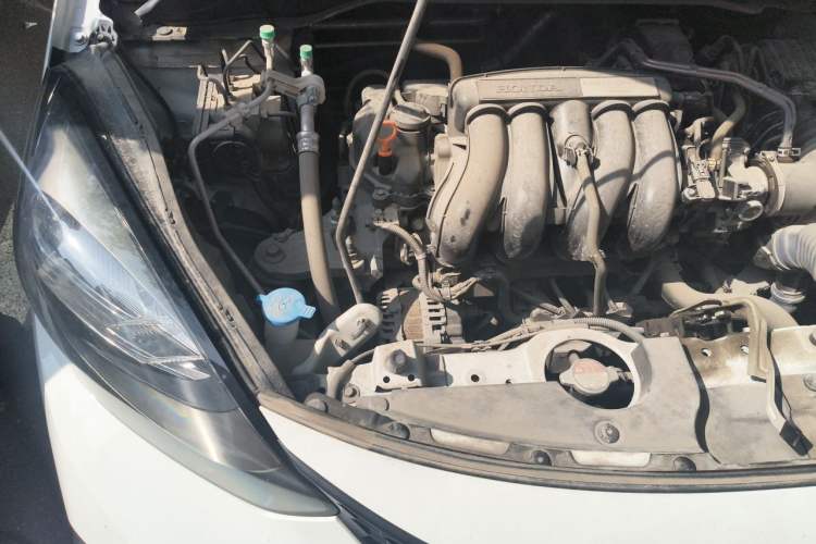 Used Honda Fit 2021 1.5L CVT Trend Edition Engine Bay Right