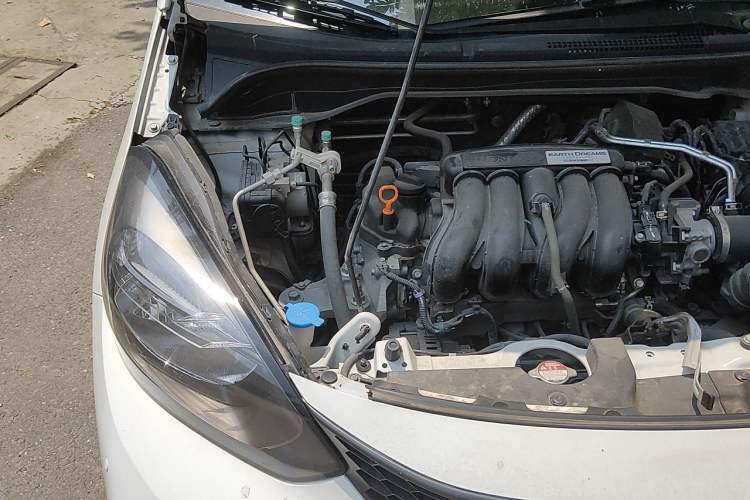 Used Honda Fit 2021 1.5L CVT Trend Edition Engine Bay Right