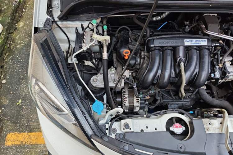 Used Honda Fit 2021 1.5L CVT Trend Edition Engine Bay Right