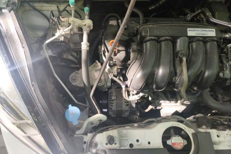 Used Honda Fit 2021 1.5L CVT Trendy Edition Engine Bay Right
