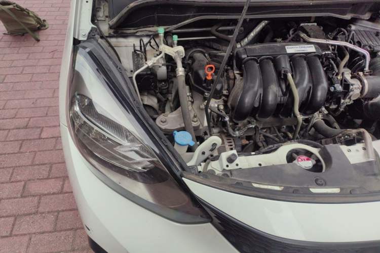 Used Honda Fit 2021 1.5L CVT Trendy Edition Engine Bay Right