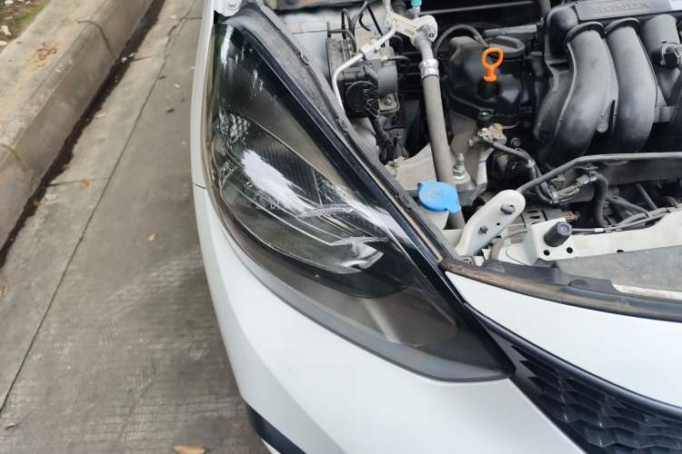 Used Honda Fit 2021 1.5L CVT Trend Edition Engine Bay Right