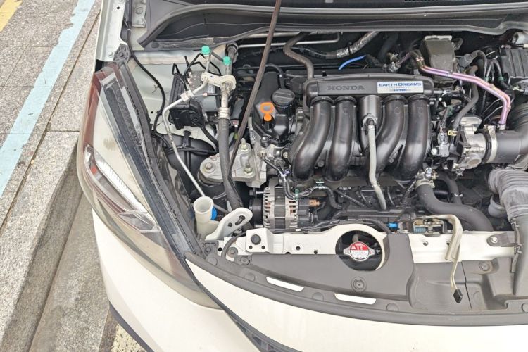 Used Honda Fit 2021 1.5L CVT Trend Edition Engine Bay Right