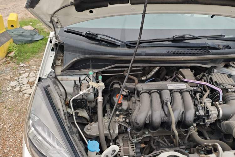 Used Honda Fit 2021 1.5L CVT Trend Edition Engine Bay Right