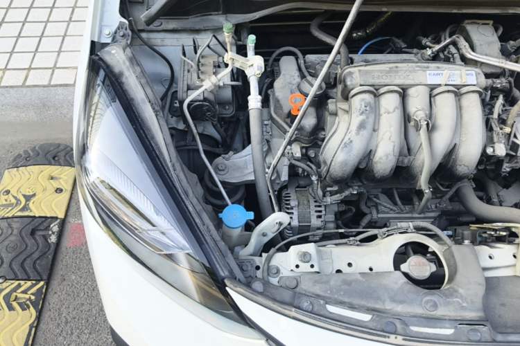 Used Honda Fit 2021 1.5L CVT Trend Edition Engine Bay Right
