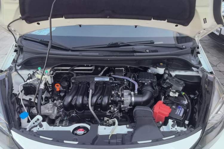 Used Honda Fit 2021 1.5L CVT Trend Edition Engine Bay