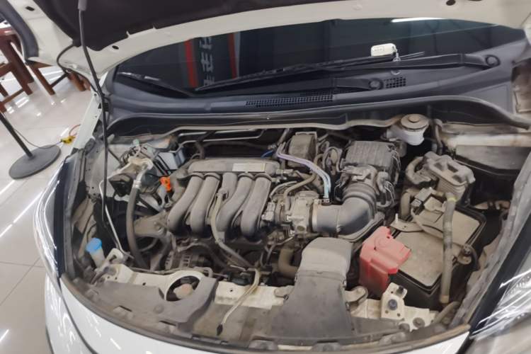 Used Honda Fit 2021 1.5L CVT Trend Edition Engine Bay