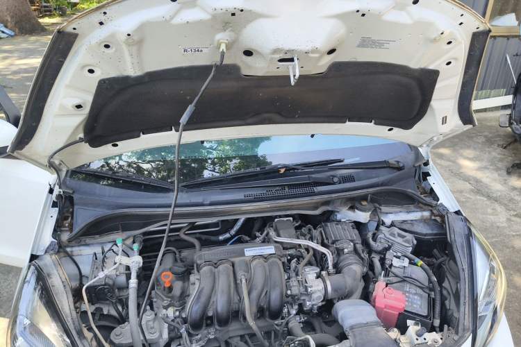 Used Honda Fit 2021 1.5L CVT Trend Edition Engine Bay