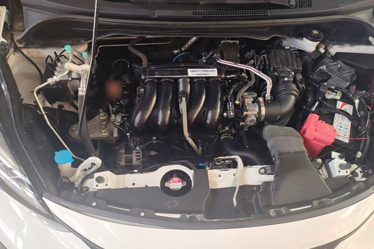 Used Honda Fit 2021 1.5L CVT Trendy Edition Engine Bay