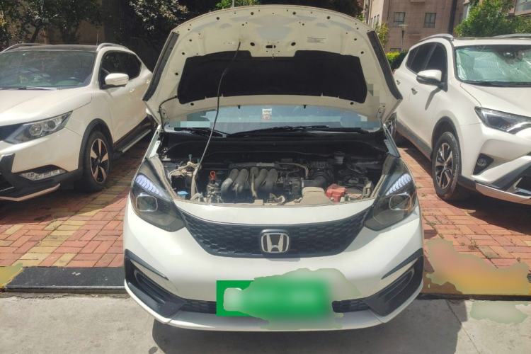 Used Honda Fit 2021 1.5L CVT Trend Edition Engine Bay