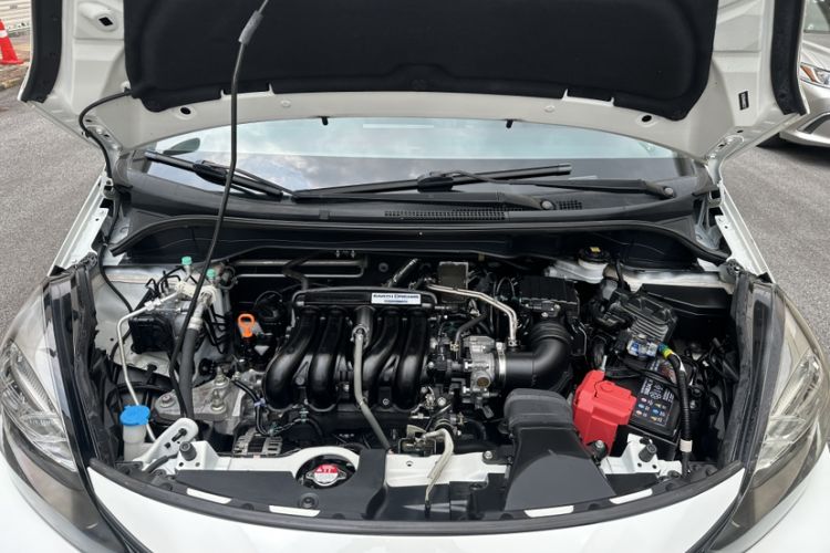 Used Honda Fit 2021 1.5L CVT Trend Edition Engine Bay