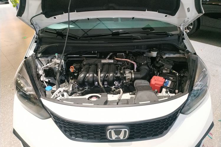 Used Honda Fit 2021 1.5L CVT Trendy Run Pro Edition Engine Bay