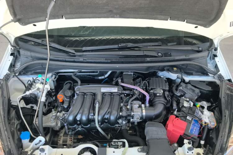 Used Honda Fit 2021 1.5L CVT Trend Edition Engine Bay