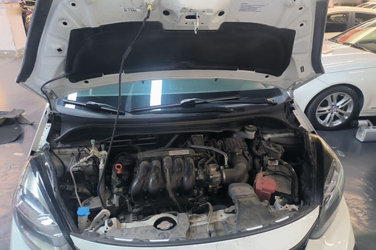 Used Honda Fit 2021 1.5L CVT Trend Edition Engine Bay
