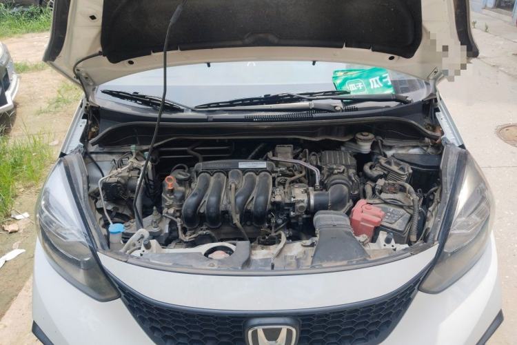 Used Honda Fit 2021 1.5L CVT Trend Edition Engine Bay