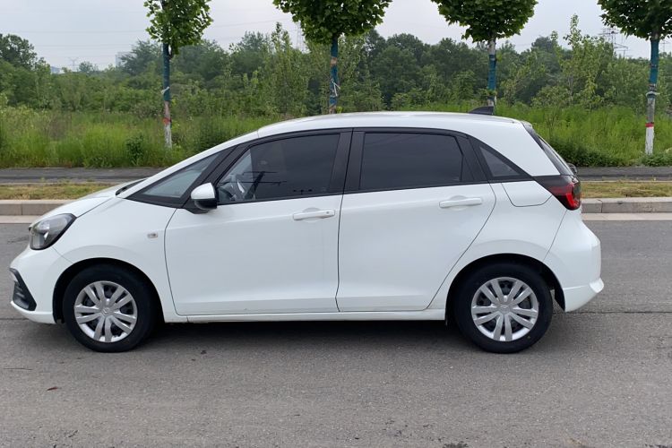 Used Honda Fit 2021 1.5L CVT Trend Edition Exterior 2