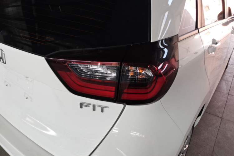 Used Honda Fit 2021 1.5L CVT Trend Edition Exterior 3