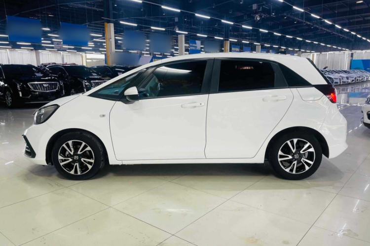 Used Honda Fit 2021 1.5L CVT Trend Edition Exterior 3