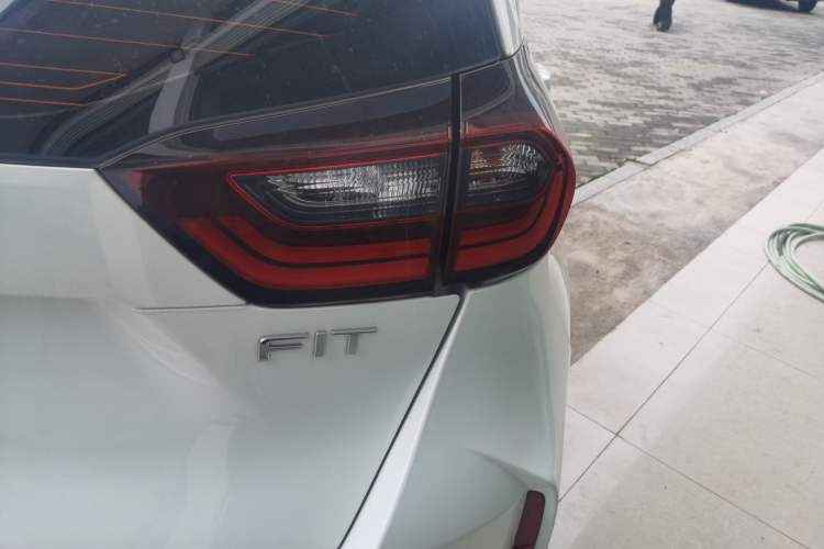 Used Honda Fit 2021 1.5L CVT Trend Edition Exterior 3