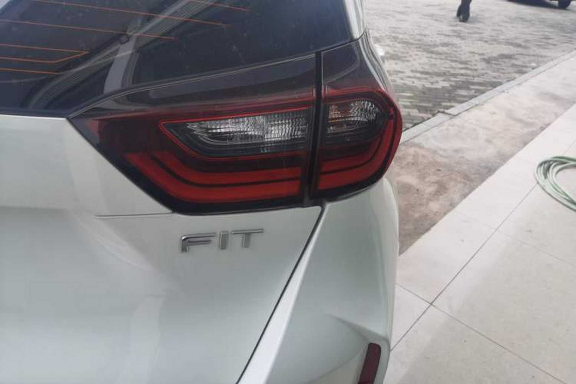 Used Honda Fit 2021 1.5L CVT Trend Edition Exterior 3