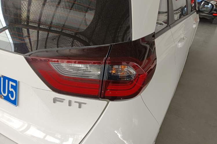 Used Honda Fit 2021 1.5L CVT Trend Edition Exterior 3