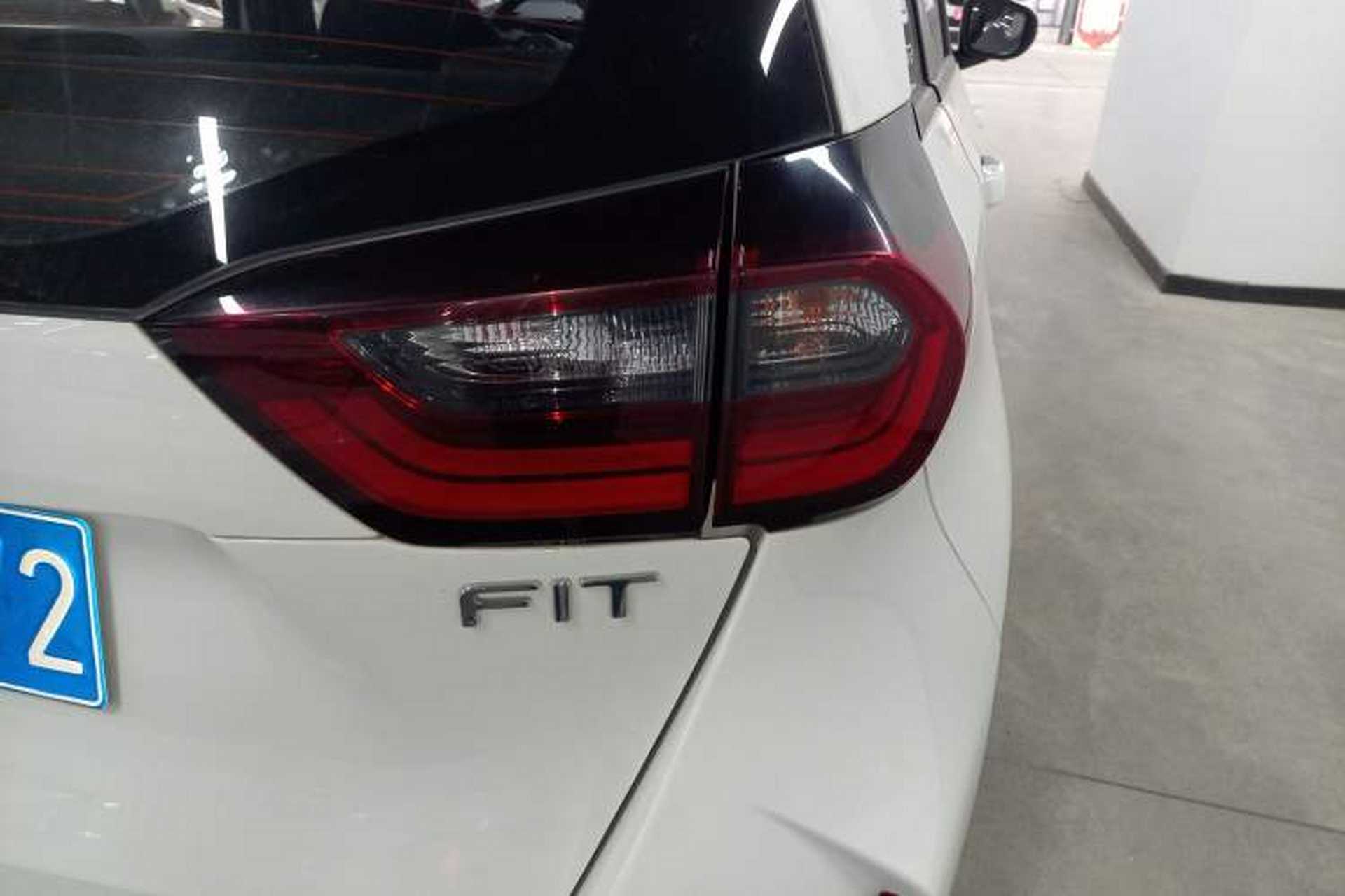 Used Honda Fit 2021 1.5L CVT Trend Edition Exterior 3