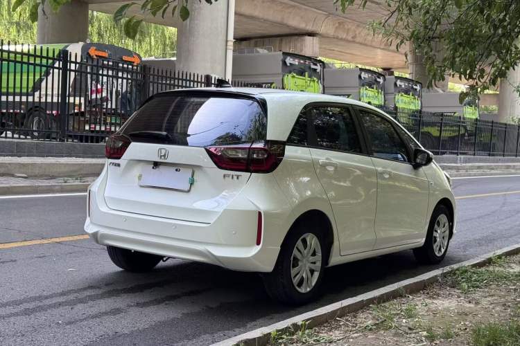 Used Honda Fit 2021 1.5L CVT Trend Edition Exterior 4